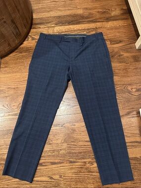 Men’s blue dress pants - like new - 40W30L